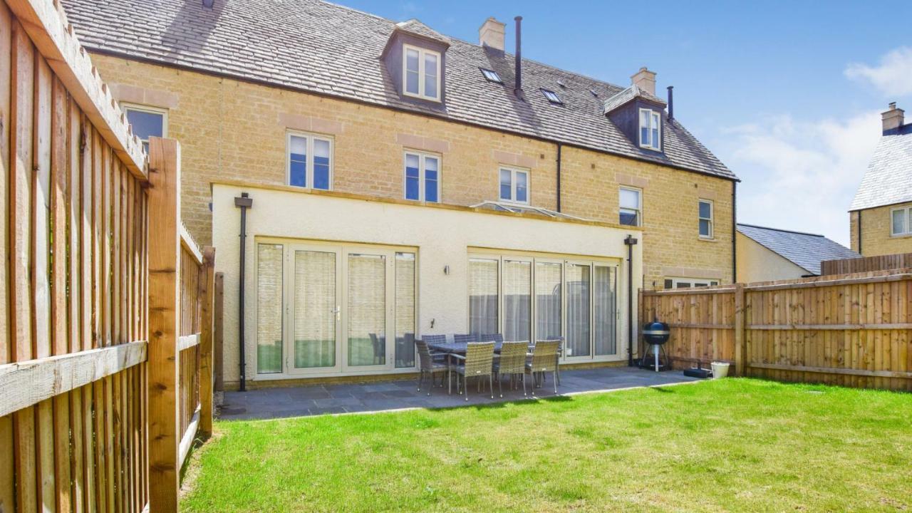 Hawthorn Villa Cheltenham Exterior photo